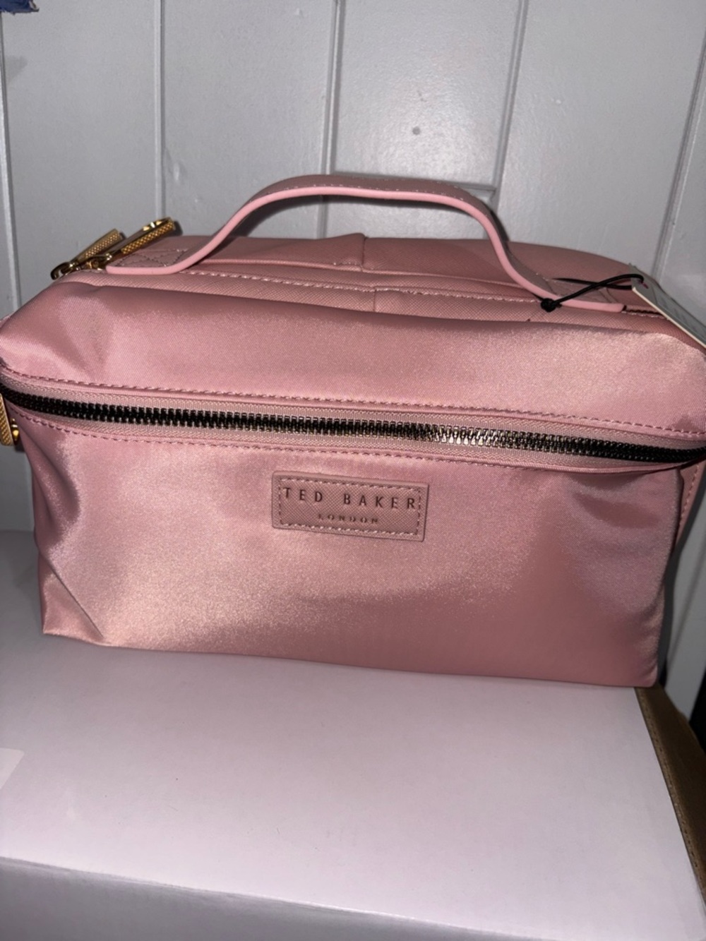 Ted Baker Blush Pink Satin Travel Makeup Pouch - Picture 2 of 7
